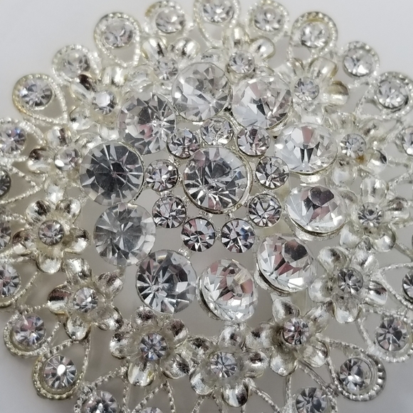 Large Clear Rhinestone Brooch Tiered Silver Tone Round 3D Flower Pin Teardrop - Picture 8 of 10
